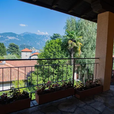 Lejlighed Serene Garden Getaway Cadenabbia