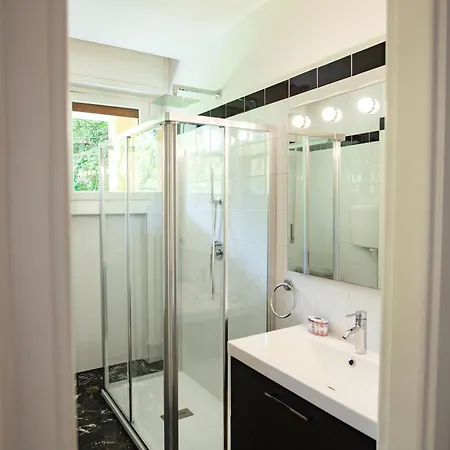 Serene Garden Getaway Apartman *